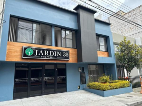 Hotel Jardín 38